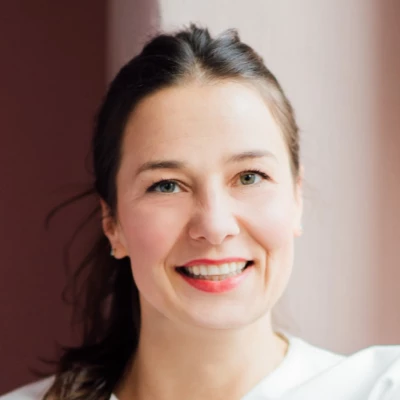 Ein Portrait von Lisa Göpfert